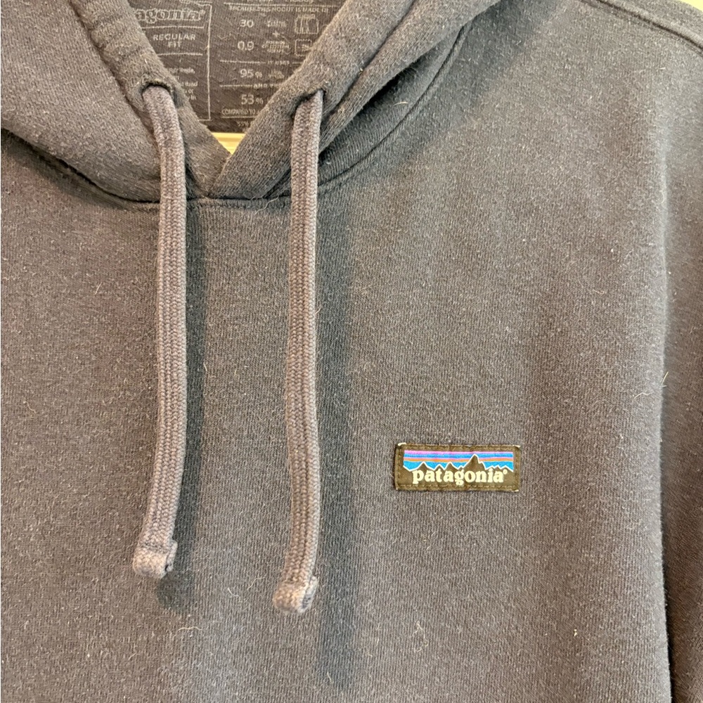 Patagonia Men's Dark Gray Hoodie - Picture 2 of 5